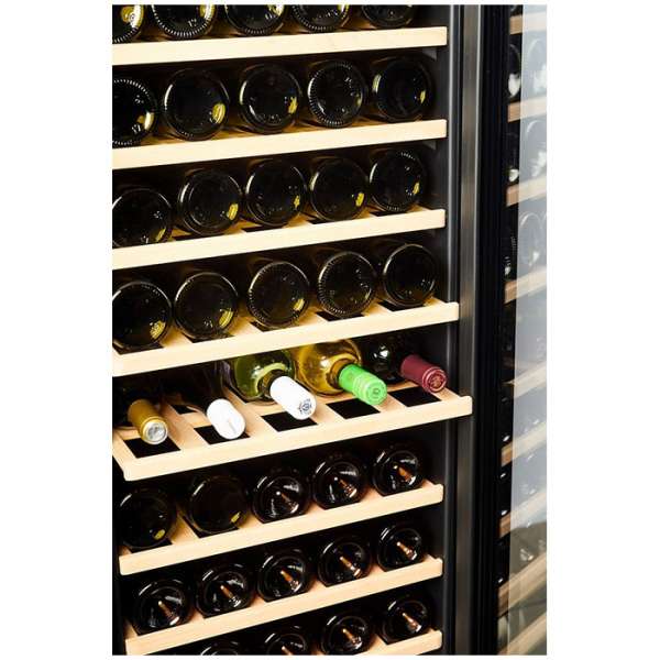 Шкаф винный монотемпературный Vinosafe VSF51AM